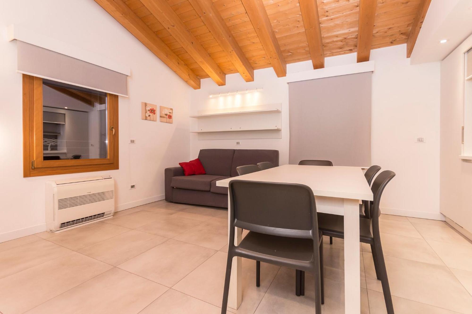 Hotel Ristorante Cigno - Camere And Aparthotel Latisana Εξωτερικό φωτογραφία