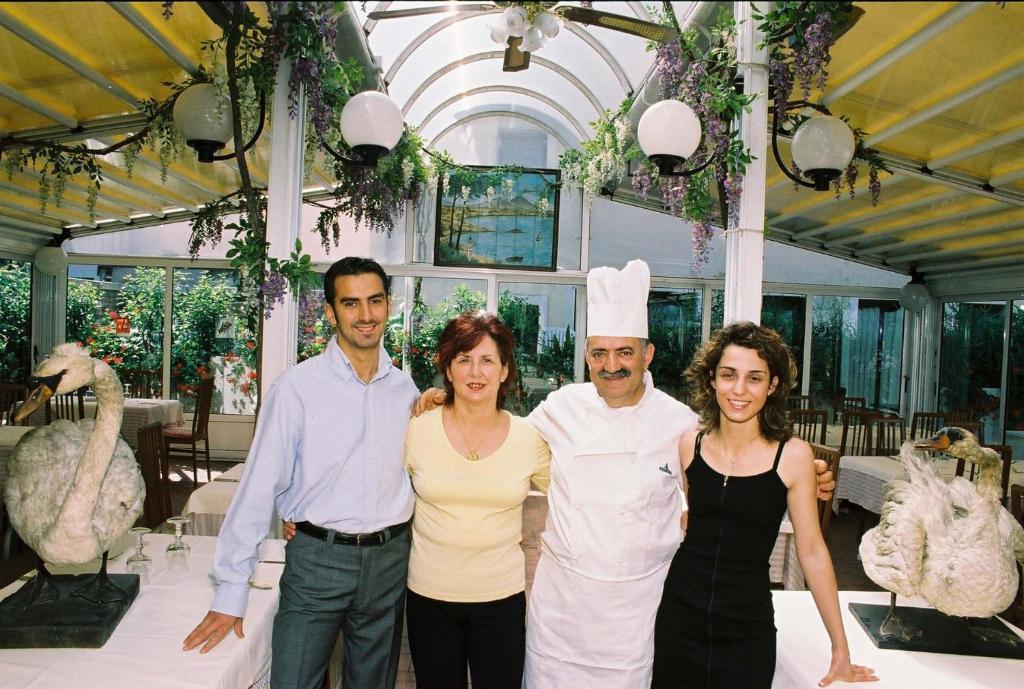 Hotel Ristorante Cigno - Camere And Aparthotel Latisana Εξωτερικό φωτογραφία