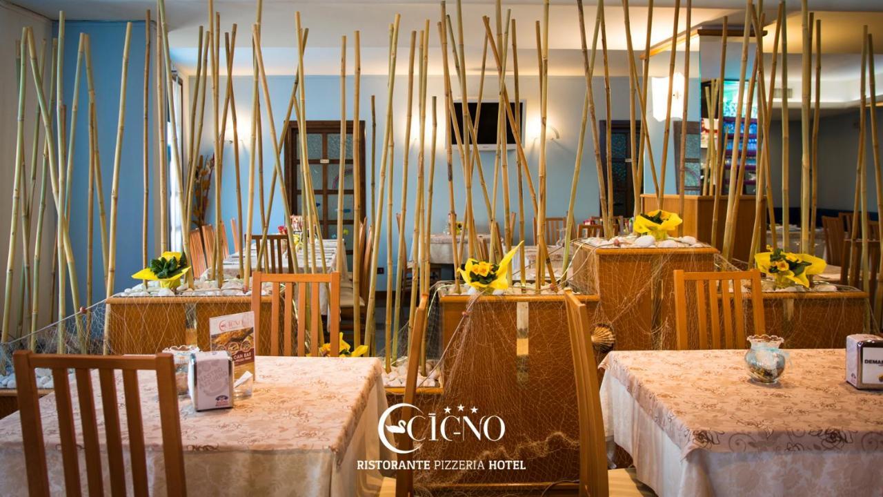 Hotel Ristorante Cigno - Camere And Aparthotel Latisana Εξωτερικό φωτογραφία