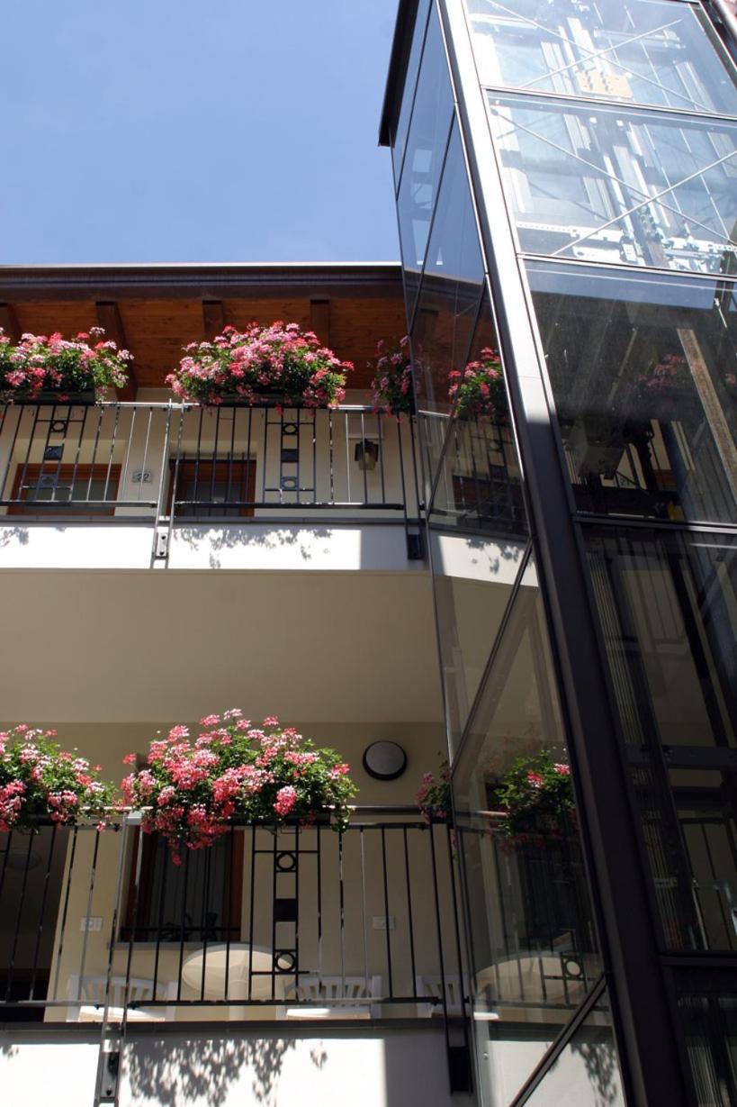 Hotel Ristorante Cigno - Camere And Aparthotel Latisana Εξωτερικό φωτογραφία